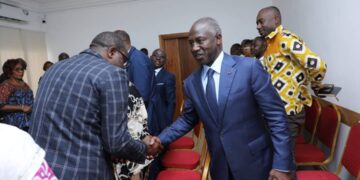 Yopougon : le maire Bictogo crée un conseil communal de salubrité