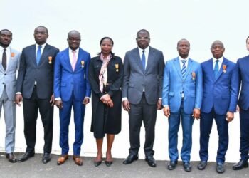 Côte d&rsquo;Ivoire/réseau routier : 5 proches du ministre Amédé Kouakou décorés 