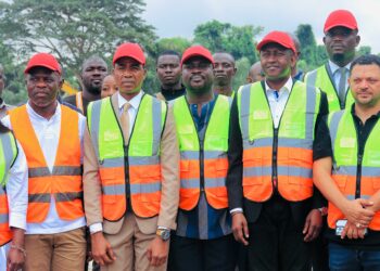 Assainissement de la baie du Banco : Yamoussa Coulibaly encourage les actions du Ministre-Gouverneur d’Abidjan