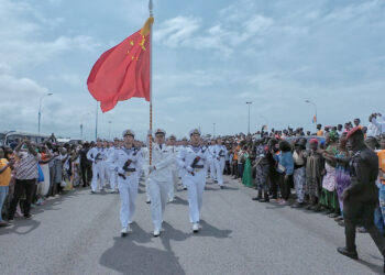 An 64 : Une escouade 67 officiers et soldats chinois apporte sa touche à la parade militaire  