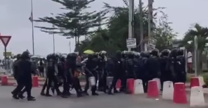 Université FHB de Cocody : nouvelles échauffourées entre Fesci et police. Voici Les raisons évoquées