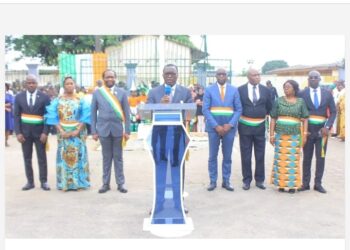 An 64 de la Côte d’Ivoire: Danho Paulin commémore l&rsquo;indépendance avec les populations d&rsquo;Attecoubé