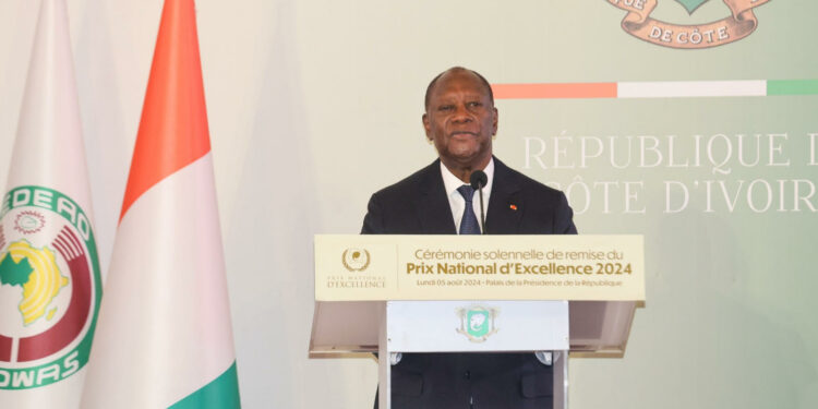Journée nationale de l’excellence : Le Président Ouattara invite les Ivoiriens à un changement de comportement et de mentalité
