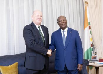 Côte d’Ivoire : 5 nouveaux ambassadeurs présentent leurs lettres de créances au président Alassane Ouattara