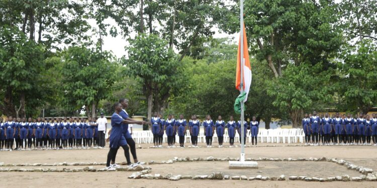 Service civique/Programme Girl Power: 100 Jeunes filles de la 7e cohorte font leur rentrée à Guinguéréni