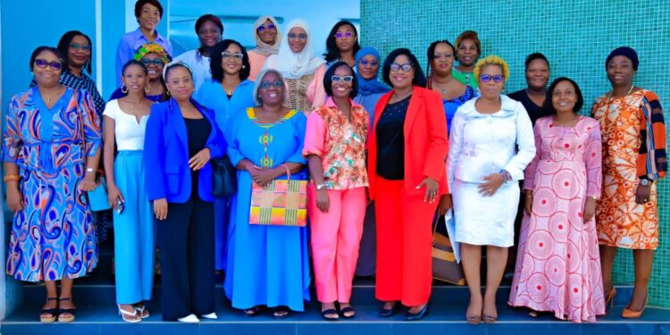 Côte d’Ivoire: l’Association des femmes médecins célèbre ses trois ans d’existence