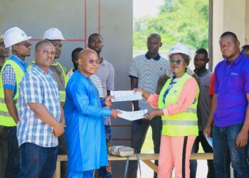 Livraison de la 1re phase de son village de Duékoué : L’Ong Bloom reconnaissante à Yamoussa Coulibaly