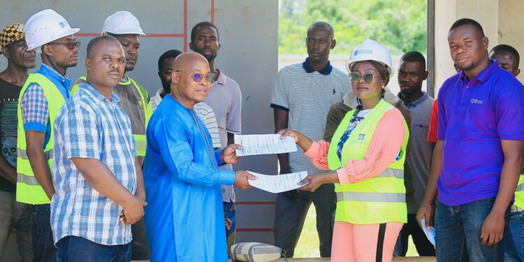 Livraison de la 1re phase de son village de Duékoué : L’Ong Bloom reconnaissante à Yamoussa Coulibaly