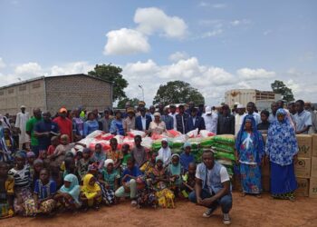 Côte d&rsquo;Ivoire/Ouangolodougou: Les députés Rhdp offre des vivres au camp des réfugiés de Niornigué