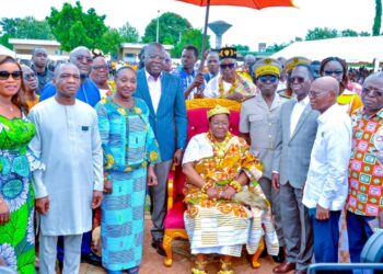 Tiébissou : Nanan BROU Adjoua Solange, intronisée cheffe d’Ahougnassou-Allahou en présence d’Amédé Koffi Kouakou et Ndri Koffi Germain