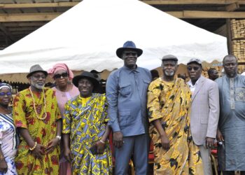 Nouveau marché du bois à Williamsville Macaci: 3 questions au porte parole du propriétaire terrien