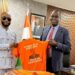 Réélection du président Ouattara en 2025: Alpha Sanogo s’engage aux côtés de Force 2015; 1000 tee-shirts offerts à Charles Gnahoré