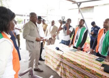 RLE 2024/Kuibiert visite des centres à Abobo, Cocody et Treichville et annonce 113.000 nouveaux inscrits