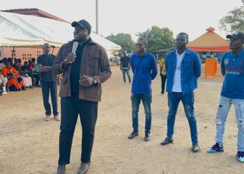 Tiassalé : Awassa Abdoul (l&rsquo;UJ-RHDP) accuse le maire d&rsquo;espionner les populations