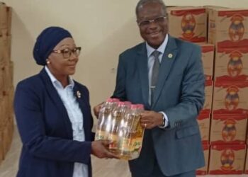 Anyama: Des kits alimentaires remis aux populations