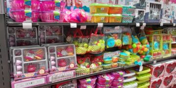 (Enquête express): Abidjan/Noël 2024: Les jouets inondent les grandes surfaces