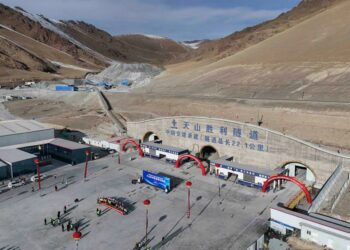 Chine : Les travaux du plus long tunnel autoroutier au monde sont achevés