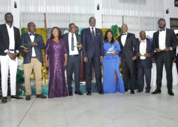 Awards des mouvements associatifs du PDCI : Tidjane Thiam invite ses militants à ne pas céder à la peur