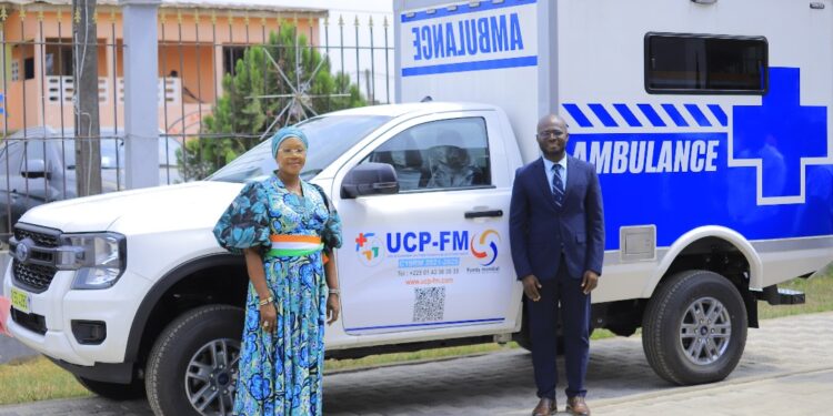 Anyama: Le conseil municipal offre une ambulance médicalisée à l’hôpital général