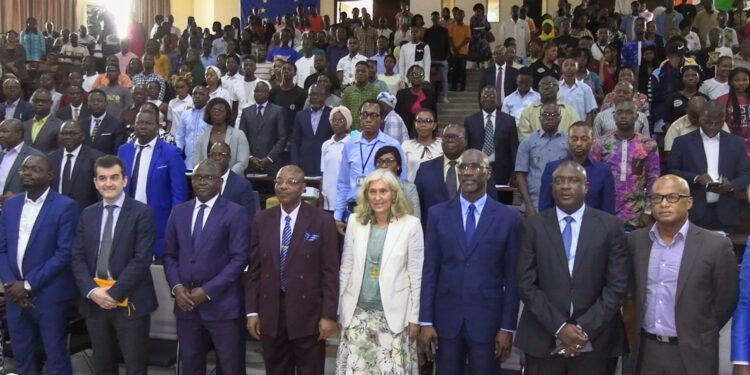 Université Félix Houphouët-Boigny : Le programme d’excellence « Erasmus+ » s’ouvre à la communauté universitaire