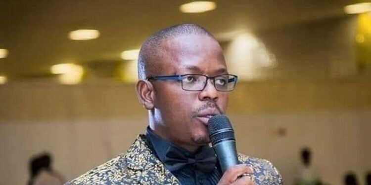 Côte d’Ivoire: l’activiste burkinabè Alino Faso arrêté. Une procédure en cours (gouvernement)