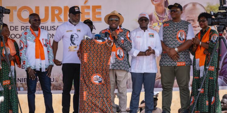Tournée Rdhp Indénié-Djuablin: la candidature du président Ouattara réclamée par Abengourou