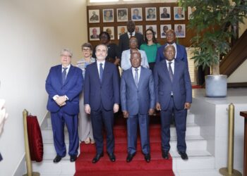 Coopération Ivoiro-bresilienne: Le ministre Kacou Adom sollicite la mise en place d’une ligne aérienne