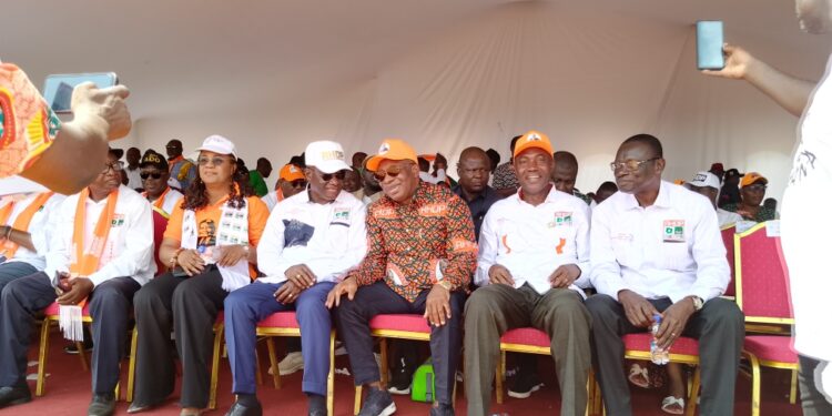 Incendie de la gendarmerie de Bettié : le Maire présente des excuses au président Ouattara 