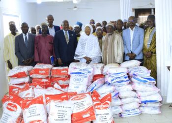 Ramadan 2025 à Anyama: Fatima Bamba et le député Diakité font des dons aux musulmans