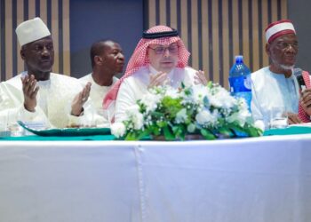 Rupture du jeûne: L’ambassadeur Saad Bin Bakheat magnifie la solidarité prônée par l’Islam