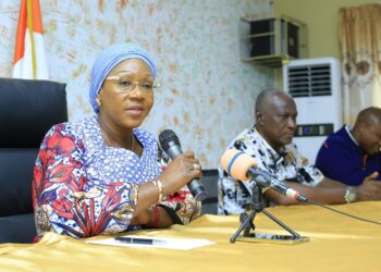 Coupures d’électricité et pénurie d’eau à Anyama : Fatim Bamba, l’ONEP et la CIE rassurent les populations