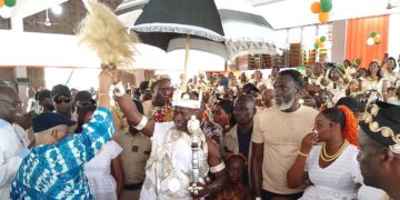 Abobo-Baoulé : Suite à l&rsquo;arrêté de report d&rsquo;intronisation, la population rend hommage à Akré Marc Nandjui