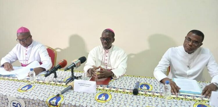 Côte d’Ivoire: Les évêques catholiques appellent à des élections présidentielles apaisées