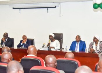 Grève annoncée des enseignants : Mariatou Koné invite les enseignants à prioriser le droit à l&rsquo;éducation.