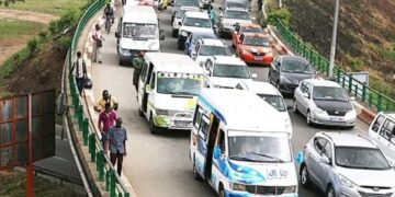 Adjamé : Interdits d&rsquo;accès à « mosquée » et « Renault », les chauffeurs de Gbaka manifestent.