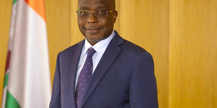 Bouaké Fofana, Élu Meilleur Président des Régions et Districts de Côte d’Ivoire
