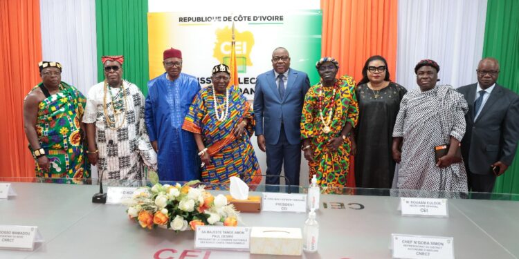 CEI: Kuibiert échange avec le Directoire de la Chambre des Rois et Chefs Traditionnels