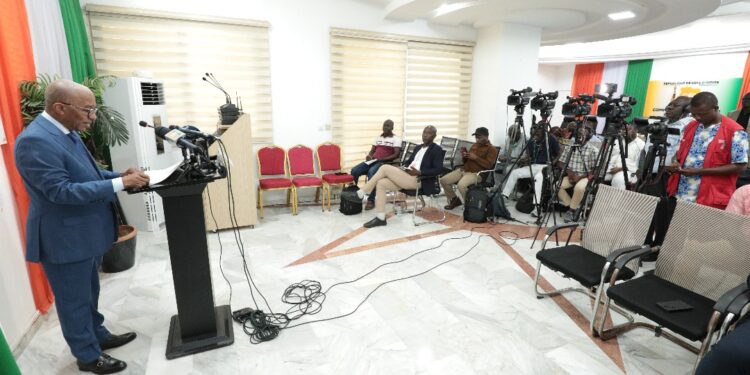 Électeurs déplacés: la CEI dénonce une manipulation et saisit le procureur