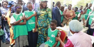 Abobo donne le coup d’envoi de la Campagne de vaccination multi-âge contre le Cancer du col de l’utérus 