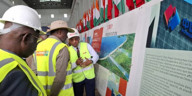 Soubré : Le ministre Sangafowa satisfait des travaux du Barrage hydroélectrique de Gribo-Popoli