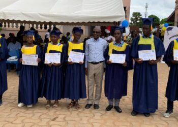 Yamoussoukro : Le Collège Notre Dame de la Visitation célèbre ses meilleurs élèves