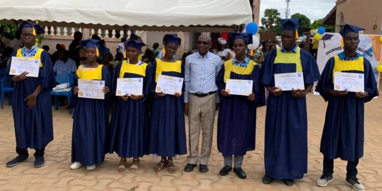 Yamoussoukro : Le Collège Notre Dame de la Visitation célèbre ses meilleurs élèves