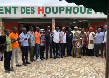 Yamoussoukro/RHDP: Souleymane Diarrassouba offre 3 000 cartes de militants