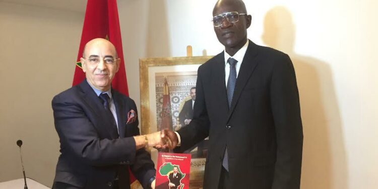 Littérature: L’écrivain Mohamed N’da dévoile ‘’le bienfaiteur’’ de l’Afrique