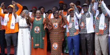 Pré-Congrès RHDP Anyama /Ouattara plébiscité pour 2025. Fatim Bamba salue la mobilisation