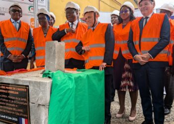 Construction de l’agence régionale de la Pharmacie de la santé publique: La France décaisse un milliard Fcfa