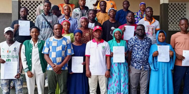 Grand-Bassam : L’ONG Maison d’Espoir initie des jeunes à la sécurité routière et à l’employabilité