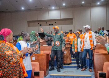 2eme Congrès ordinaire du RHDP : Le District de Yamoussoukro mobilise 3 000 militants en direction d&rsquo;Abidjan
