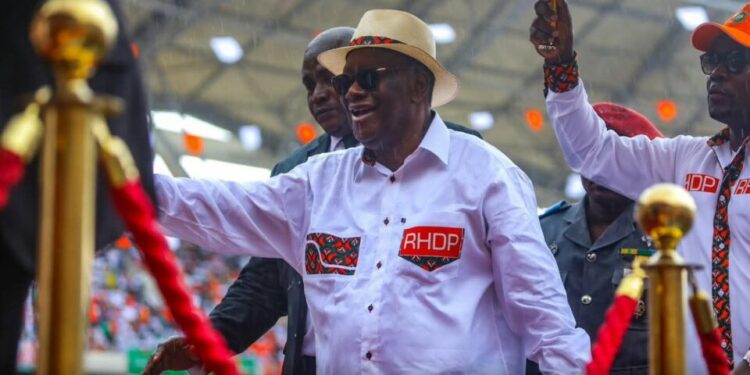 Côte d’Ivoire : Ouattara promet une décision prochaine sur sa candidature à la présidentielle de 2025