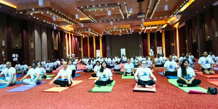 Journée international du Yoga Dr Rajesh Ranjan salue l’engouement suscité par cet art 